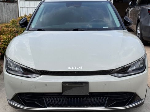 Used 2022 Kia EV6 Wind w/ Wind Technology Package image 5