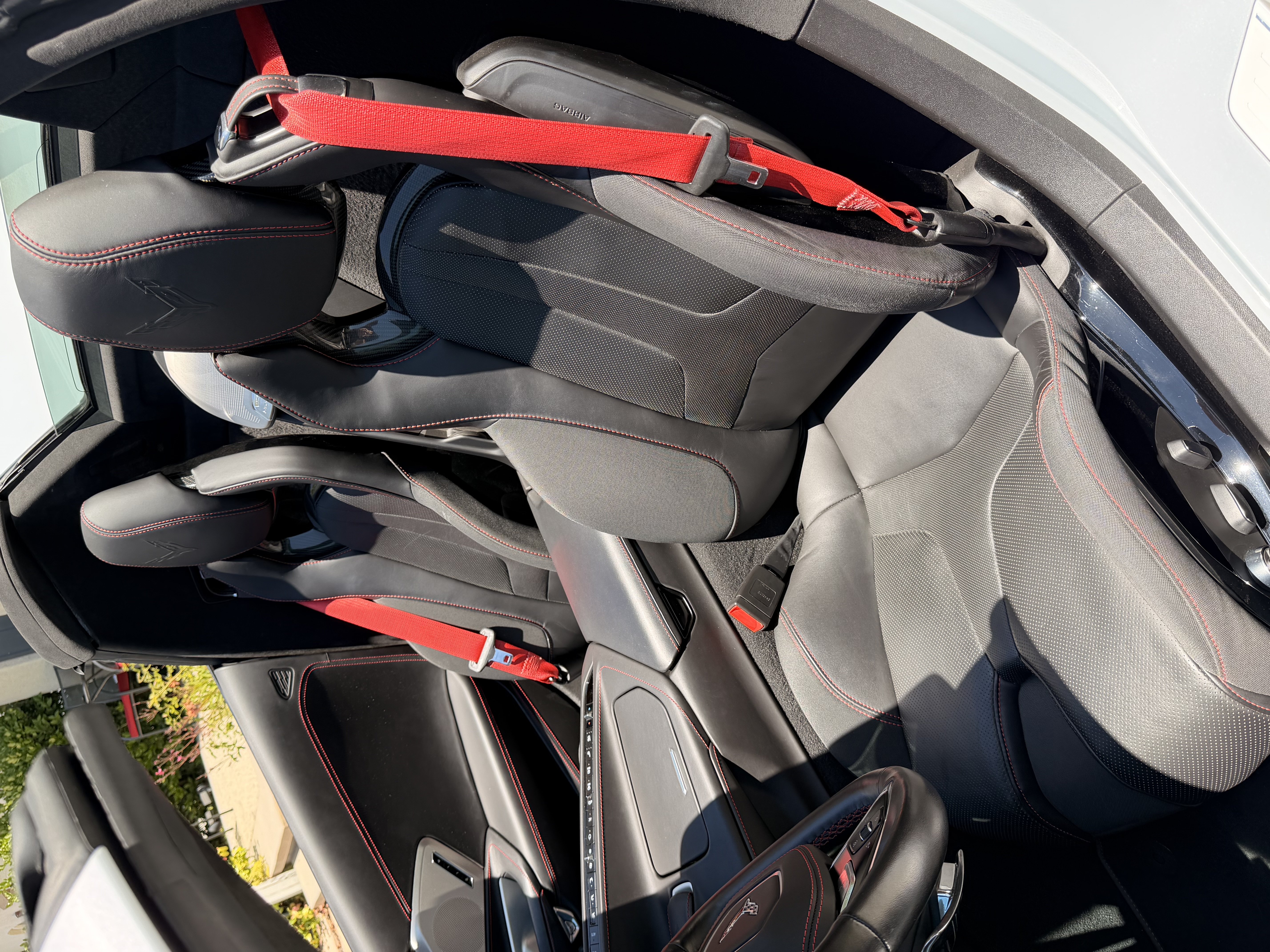 Used 2021 Chevrolet Corvette Stingray Premium Conv w/ Z51 Performance Package RWD image 17