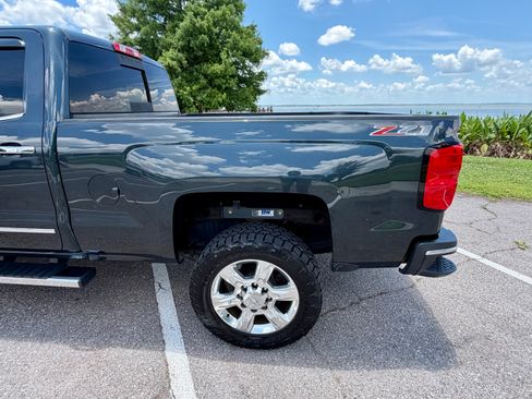 Used 2017 Chevrolet Silverado 2500 LTZ w/ Duramax Plus Package AWD/4WD image 9