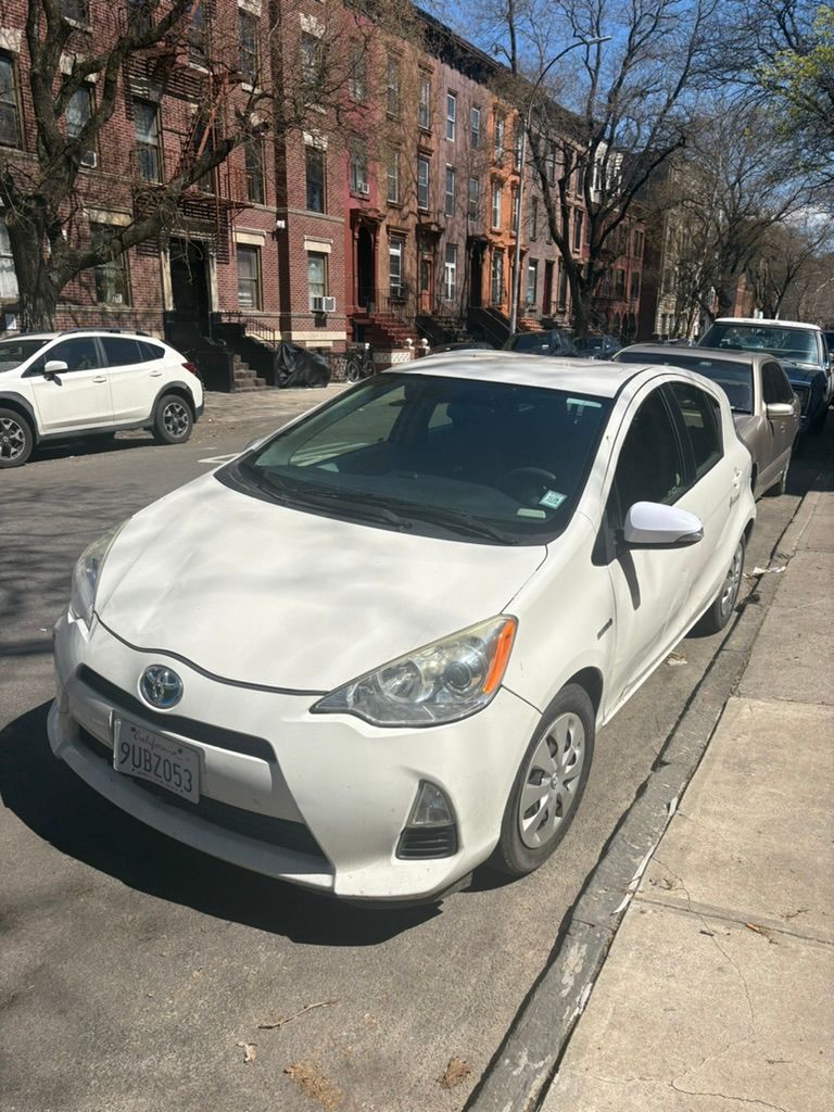 Used 2014 Toyota Prius C Two FWD image 1
