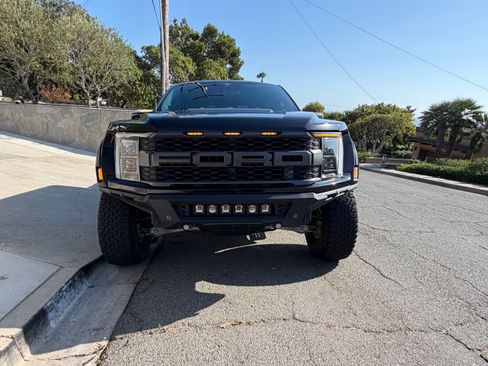 Used 2021 Ford F150 Raptor w/ Equipment Group 801A High AWD/4WD image 5