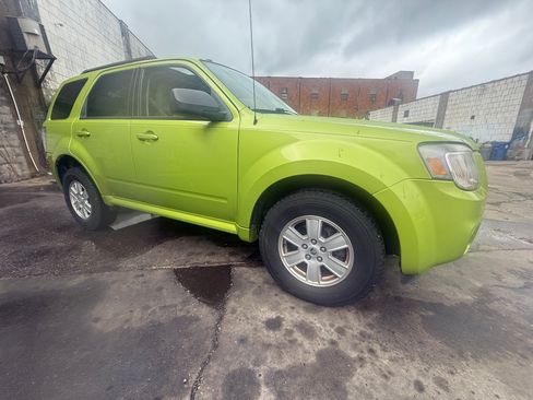 Used 2011 Mercury Mariner 2WD w/ 101A Rapid Spec Order Code image 21