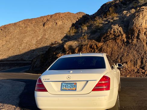 Used 2007 Mercedes-Benz S 550 image 4