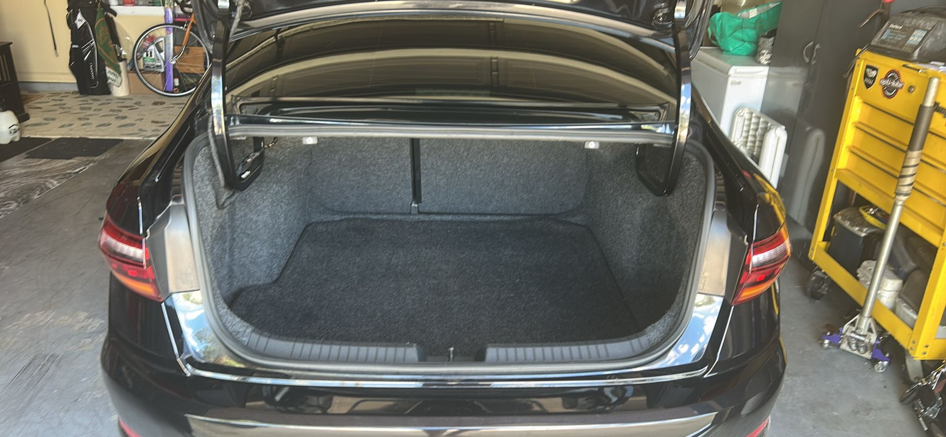 Used 2019 Volkswagen Jetta GLI FWD image 12