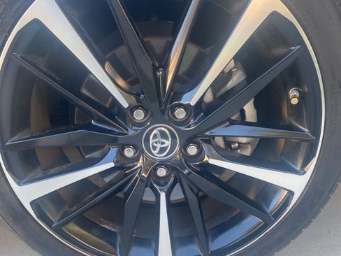 Used 2018 Toyota Camry XSE w/ Audio Package image 4