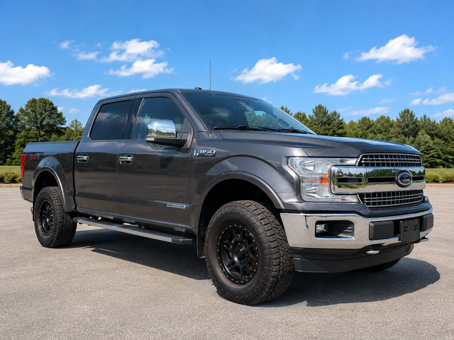 Used 2018 Ford F150 Lariat w/ Equipment Group 502A Luxury AWD/4WD image 9