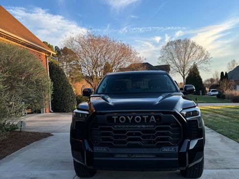 Used 2022 Toyota Tundra TRD Pro image 2