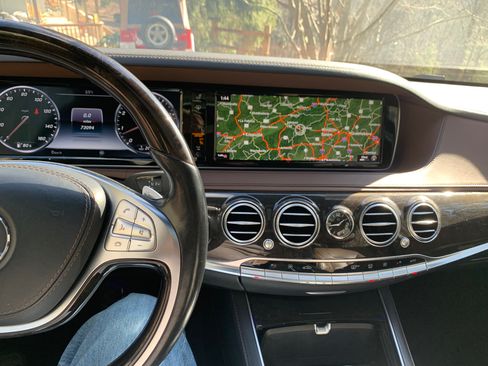 Used 2016 Mercedes-Benz S 550 Sedan image 21