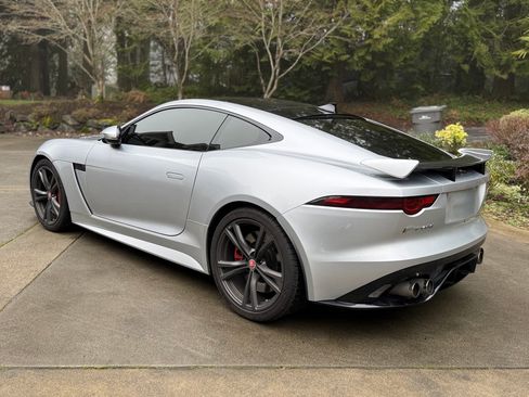Used 2020 Jaguar F-TYPE SVR image 5
