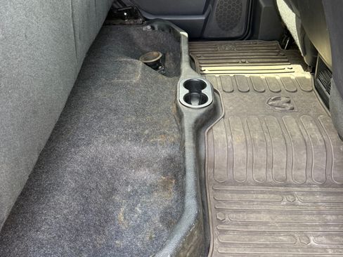 Used 2012 RAM 2500 SLT w/ Protection Group image 11