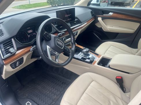 Used 2022 Audi Q5 2.0T Premium image 6