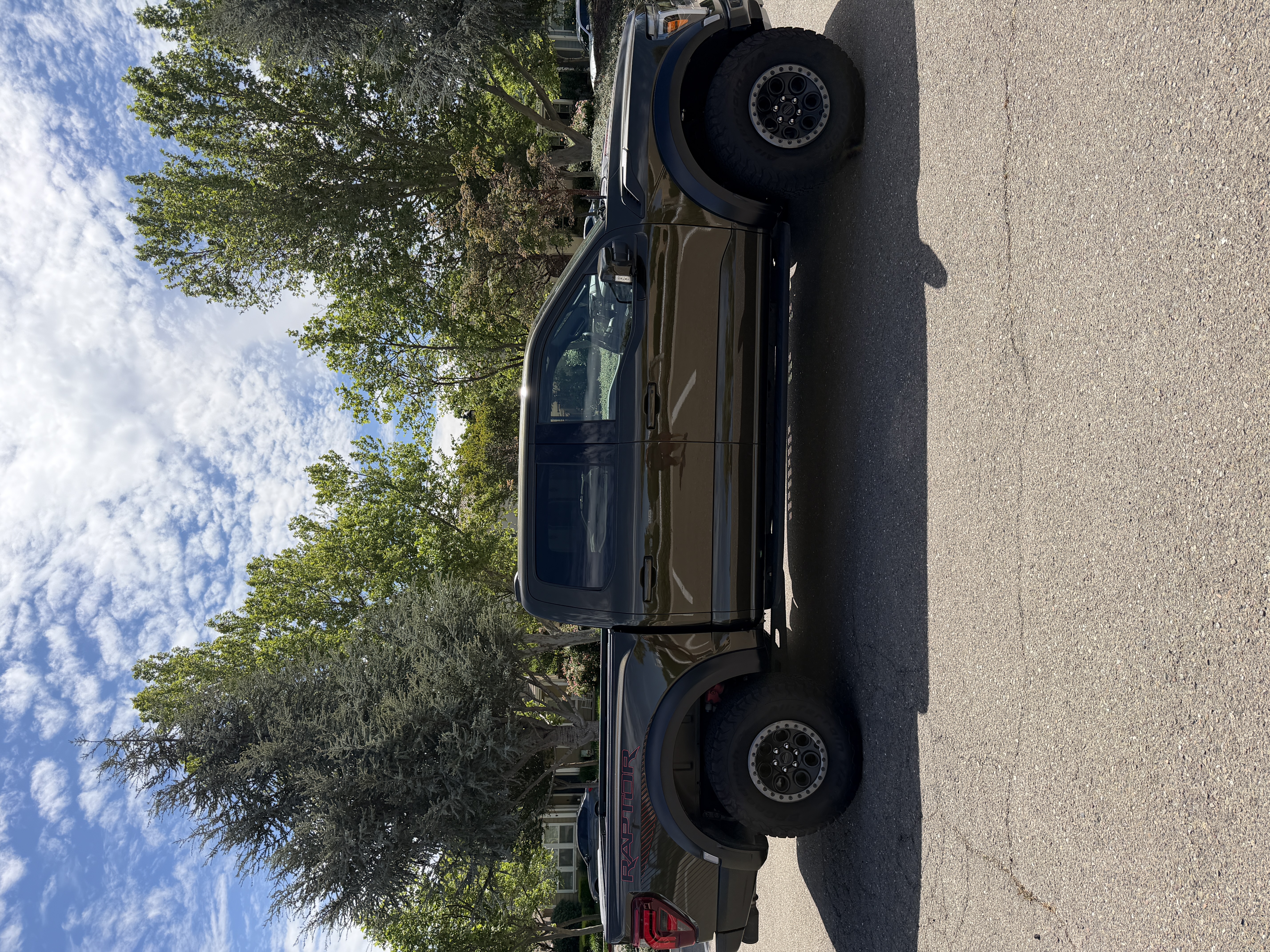 Used 2025 Ford F150 Raptor AWD/4WD image 4
