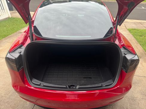 Used 2022 Tesla Model 3 Performance image 17