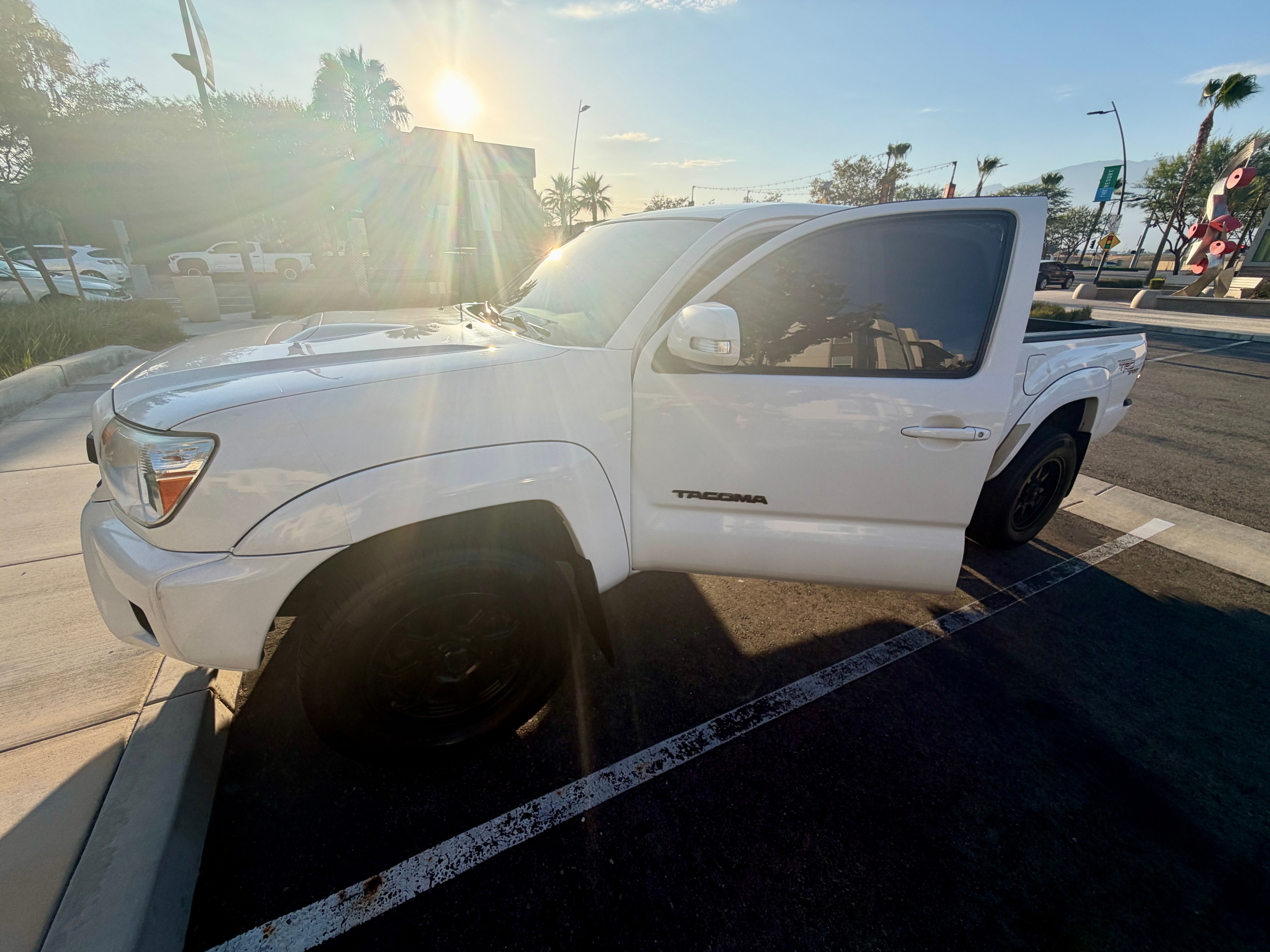 Used 2013 Toyota Tacoma PreRunner w/ TRD Sport Pkg RWD image 22