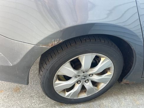 Used 2010 Honda Accord EX-L image 22