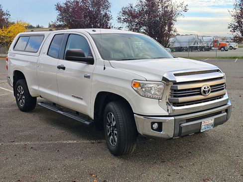 Used 2015 Toyota Tundra SR5 w/ TRD Off Road Package image 2