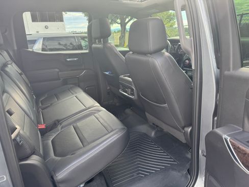 Used 2022 GMC Sierra 1500 Denali w/ Denali Reserve Package image 11