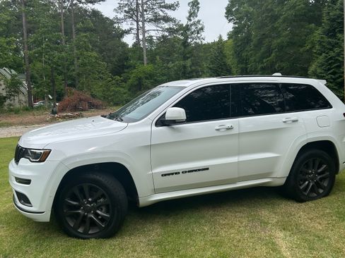 Used 2019 Jeep Grand Cherokee High Altitude AWD/4WD image 1
