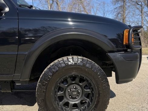 Used 2004 Ford Ranger XL image 5
