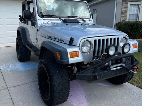 Used 2004 Jeep Wrangler Rubicon w/ Dual Top Group image 11