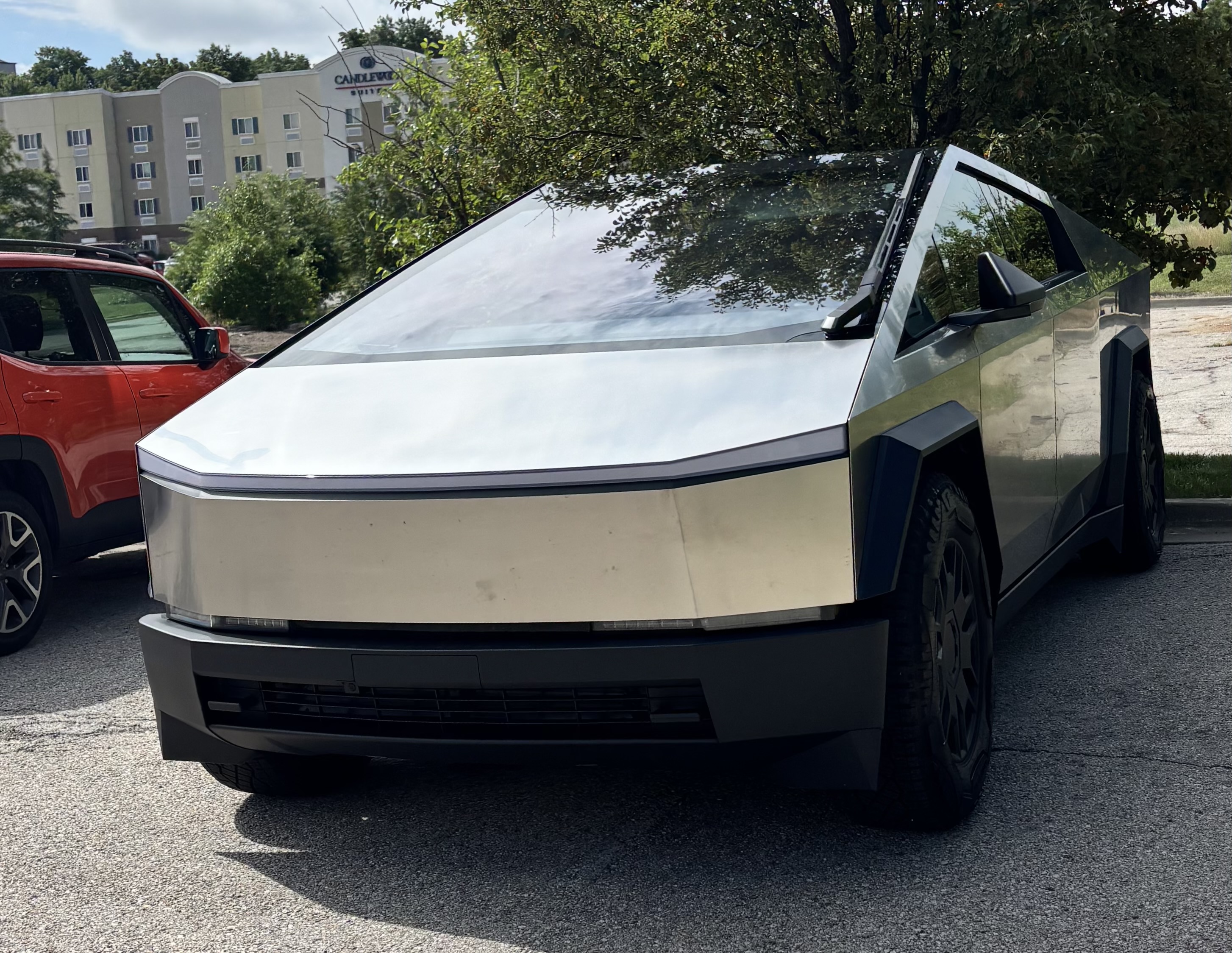 Used 2024 Tesla Cybertruck AWD Crew Cab image 1