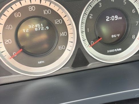 Used 2012 Volvo S60 T5 image 9