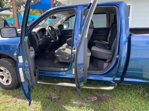 Used 2011 RAM 1500 ST w/ ST Popular Equipment Group RWD image 4