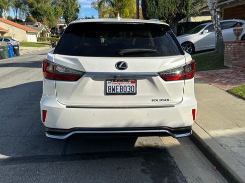 Used 2021 Lexus RX 350L FWD w/ Premium Package image 5