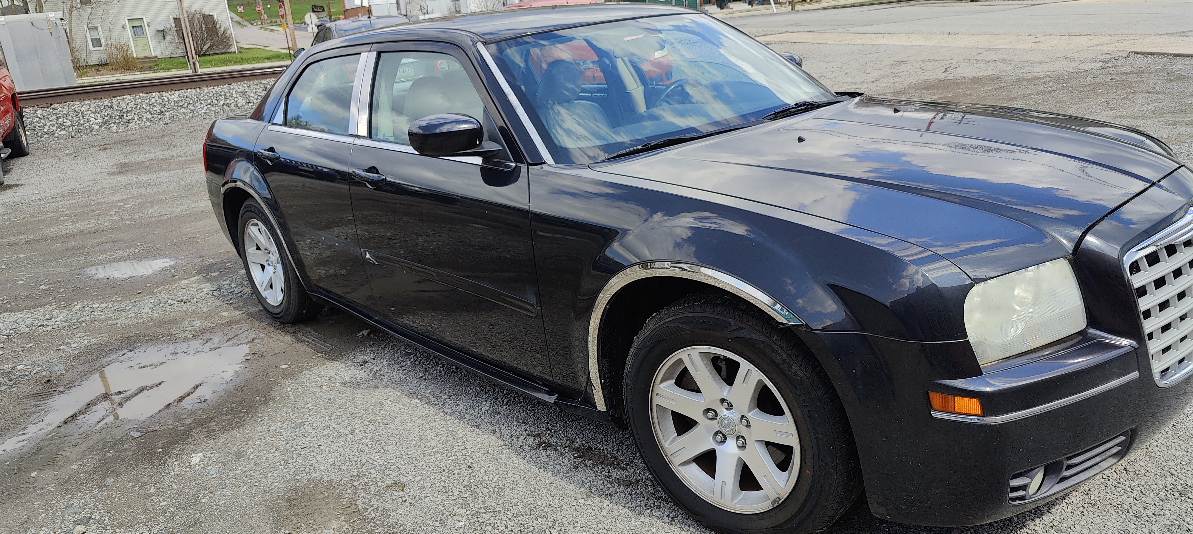 Used 2006 Chrysler 300 Touring w/ Comfort/Convenience Group RWD image 4