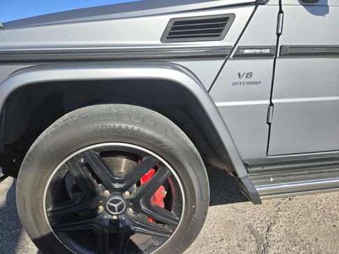 Used 2017 Mercedes-Benz G 63 AMG 4MATIC image 2
