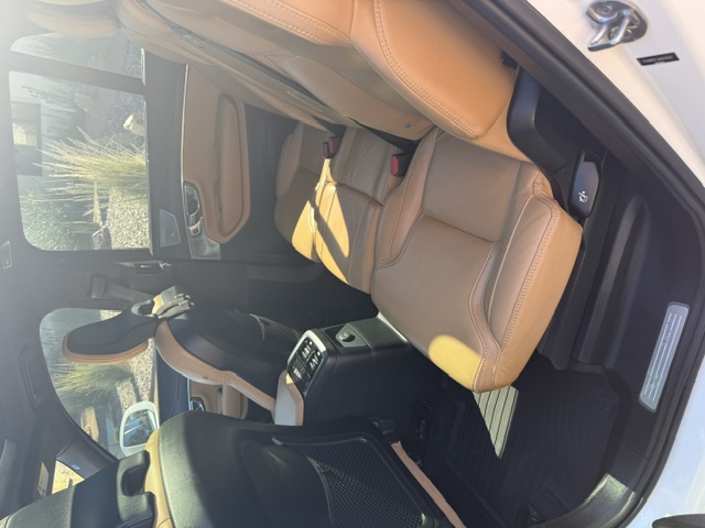 Used 2022 Volvo XC90 T8 Inscription w/ Advanced Package AWD/4WD image 9