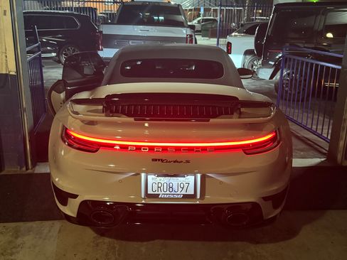 Used 2021 Porsche 911 Turbo S image 19