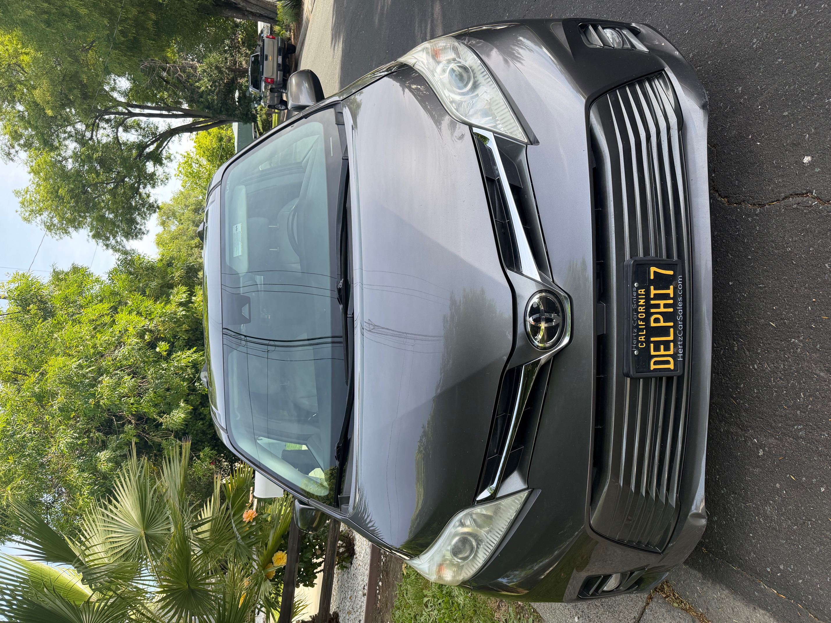 Used 2018 Toyota Sienna XLE FWD image 1