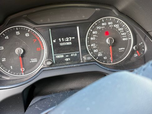 Used 2015 Audi Q5 2.0T Premium Plus w/ Technology Package image 2