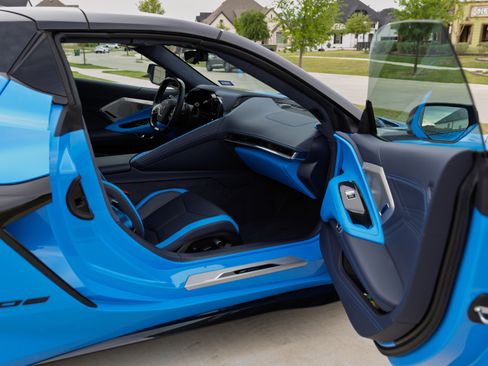 Used 2025 Chevrolet Corvette Z06 image 15