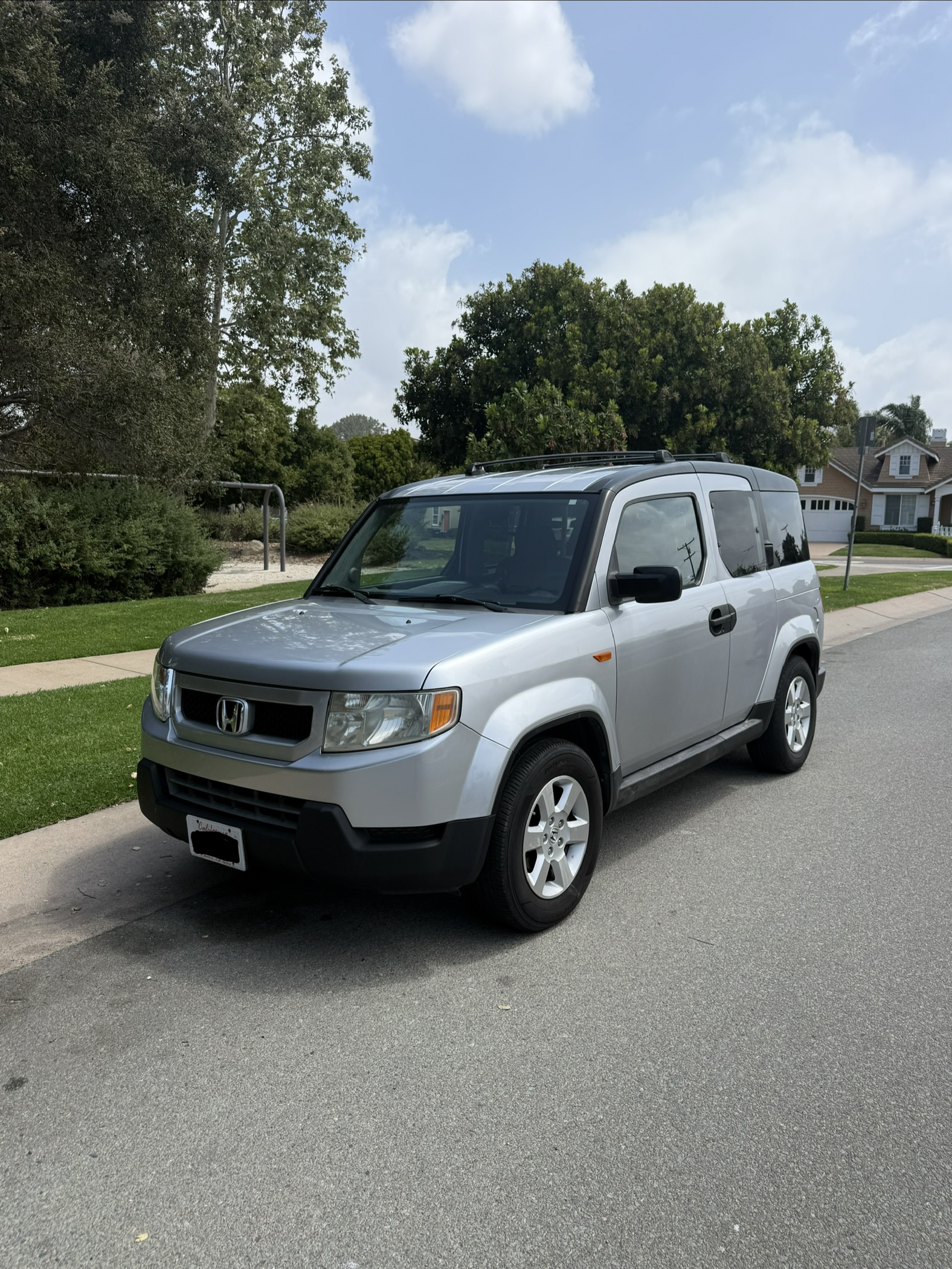 Used 2010 Honda Element EX image 2