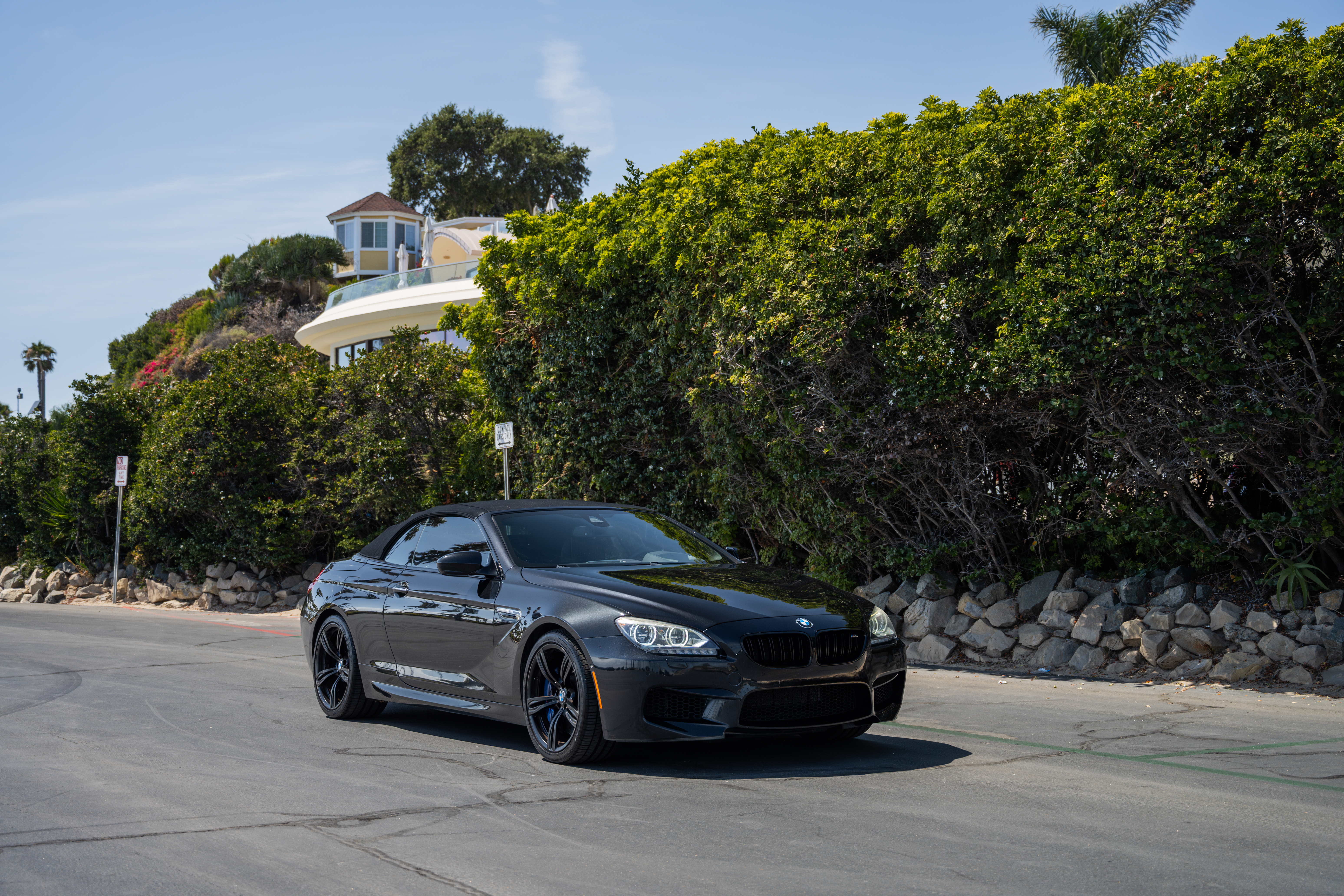 Used 2013 BMW M6 Convertible RWD image 1