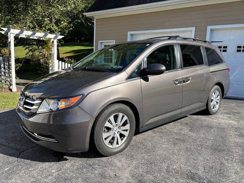 Used 2016 Honda Odyssey EX-L image 1