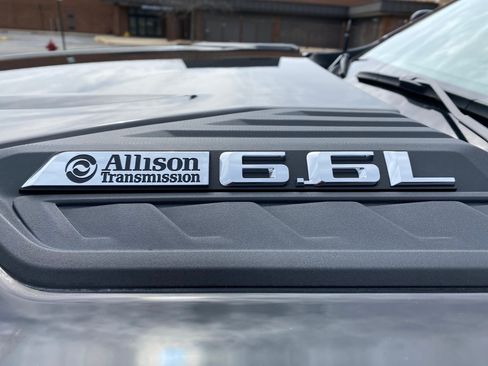 Used 2024 Chevrolet Silverado 2500 Custom w/ Custom Value Package image 24