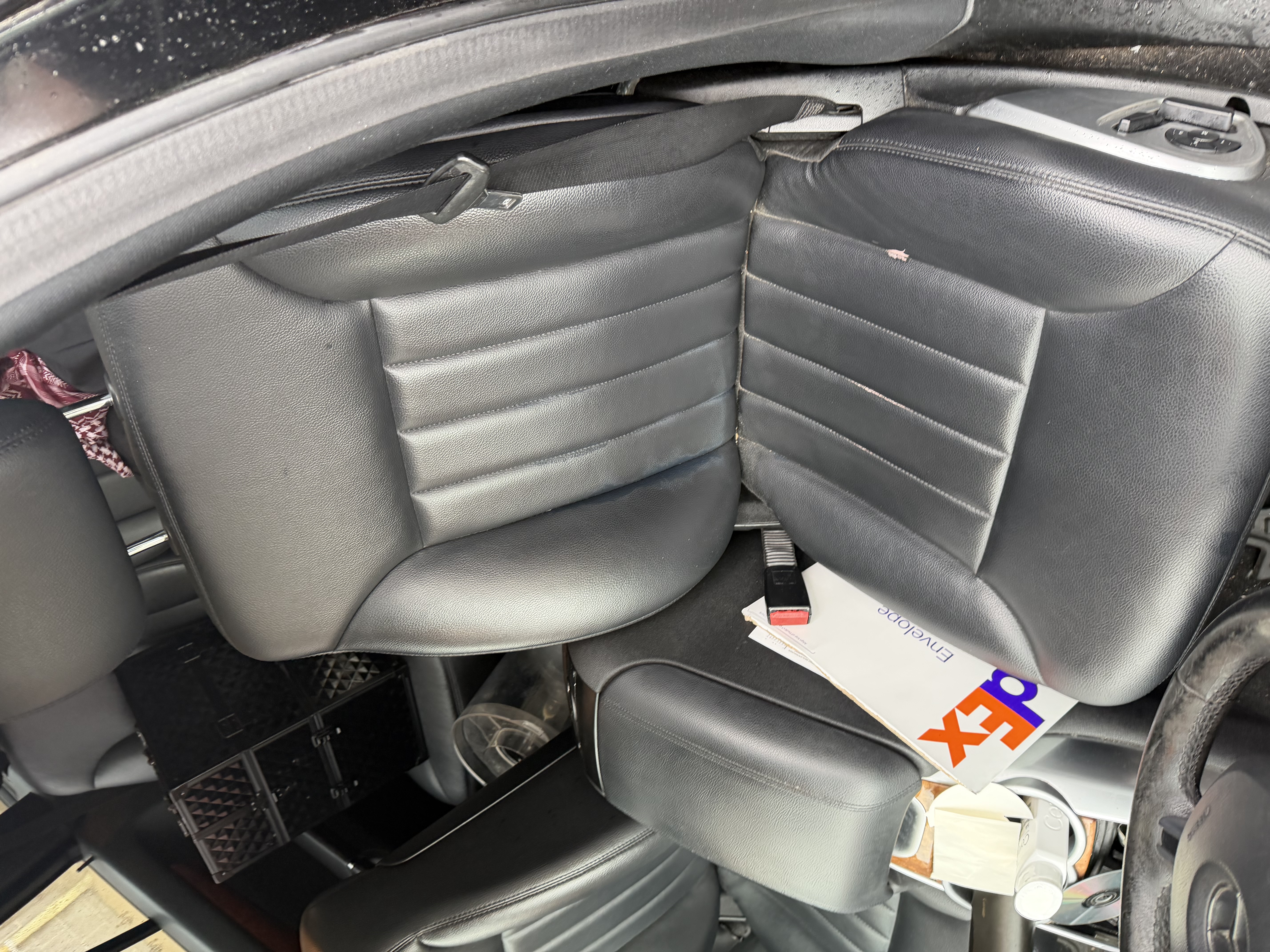 Used 2008 Mercedes-Benz R 350 4MATIC image 4