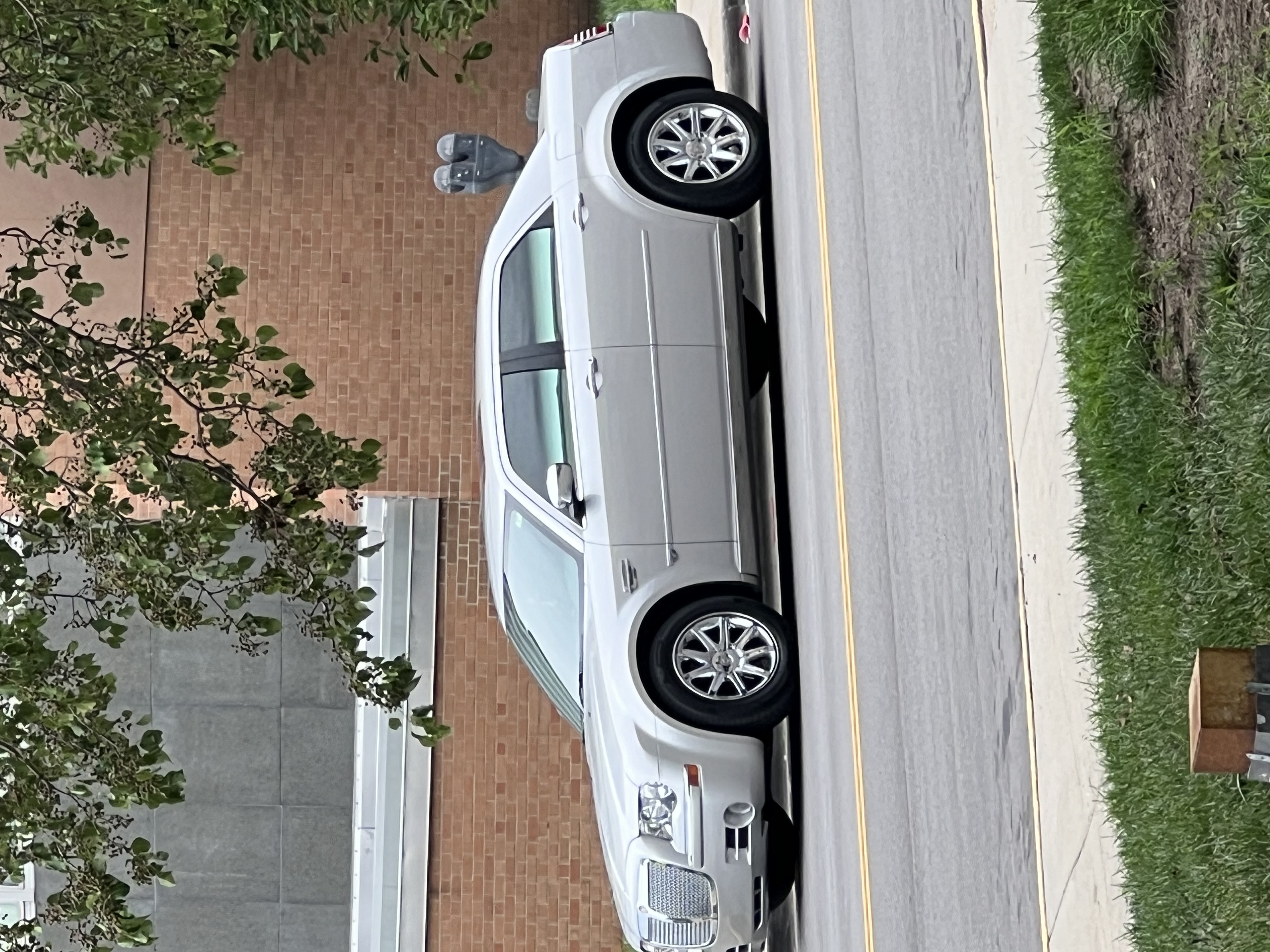Used 2006 Chrysler 300 C RWD image 5