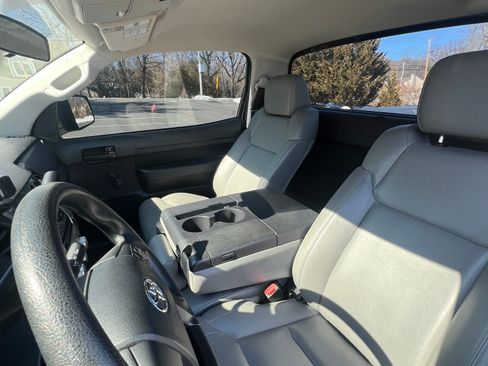 Used 2015 Toyota Tundra SR image 20