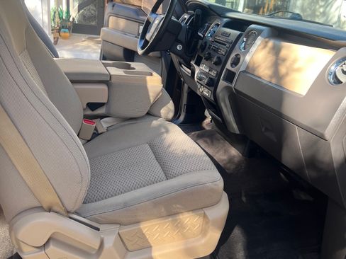 Used 2012 Ford F150 XLT w/ XLT Chrome Pkg image 13