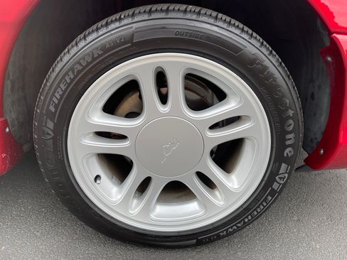 Used 1996 Ford Mustang GT RWD image 31