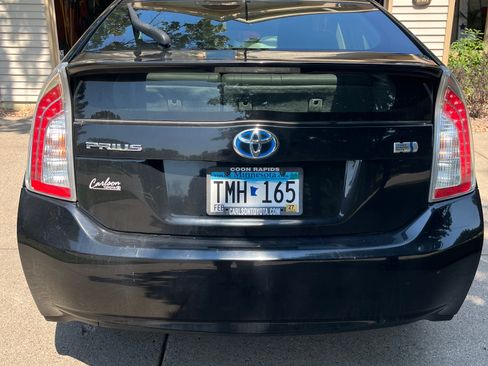 Used 2013 Toyota Prius Two FWD image 4