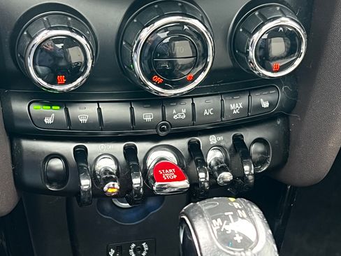 Used 2014 MINI Cooper 2-Door Hardtop w/ Premium Package image 13