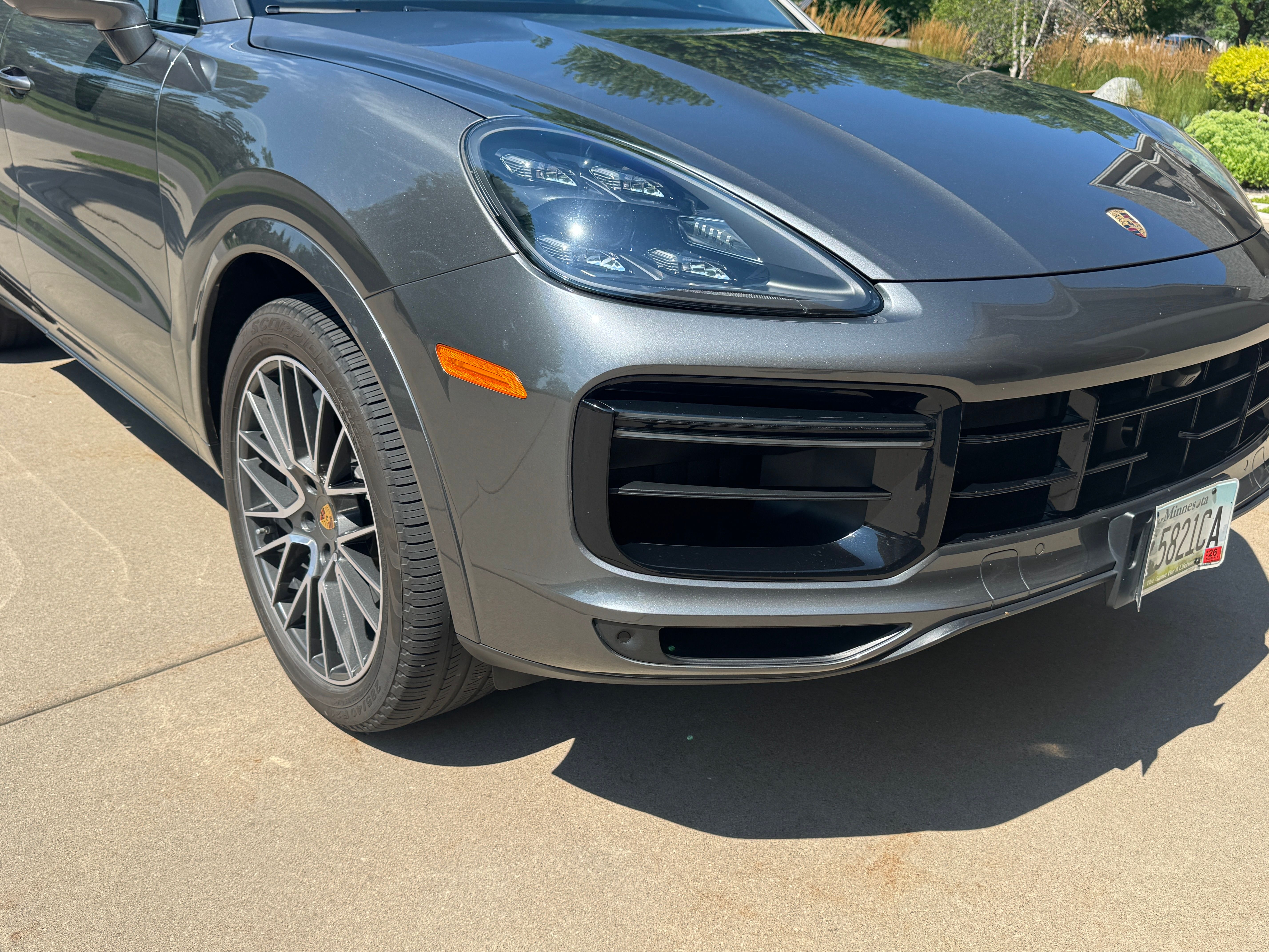 Used 2020 Porsche Cayenne Turbo AWD/4WD image 18