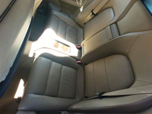 Used 2011 Mercedes-Benz E 350 Cabriolet image 11