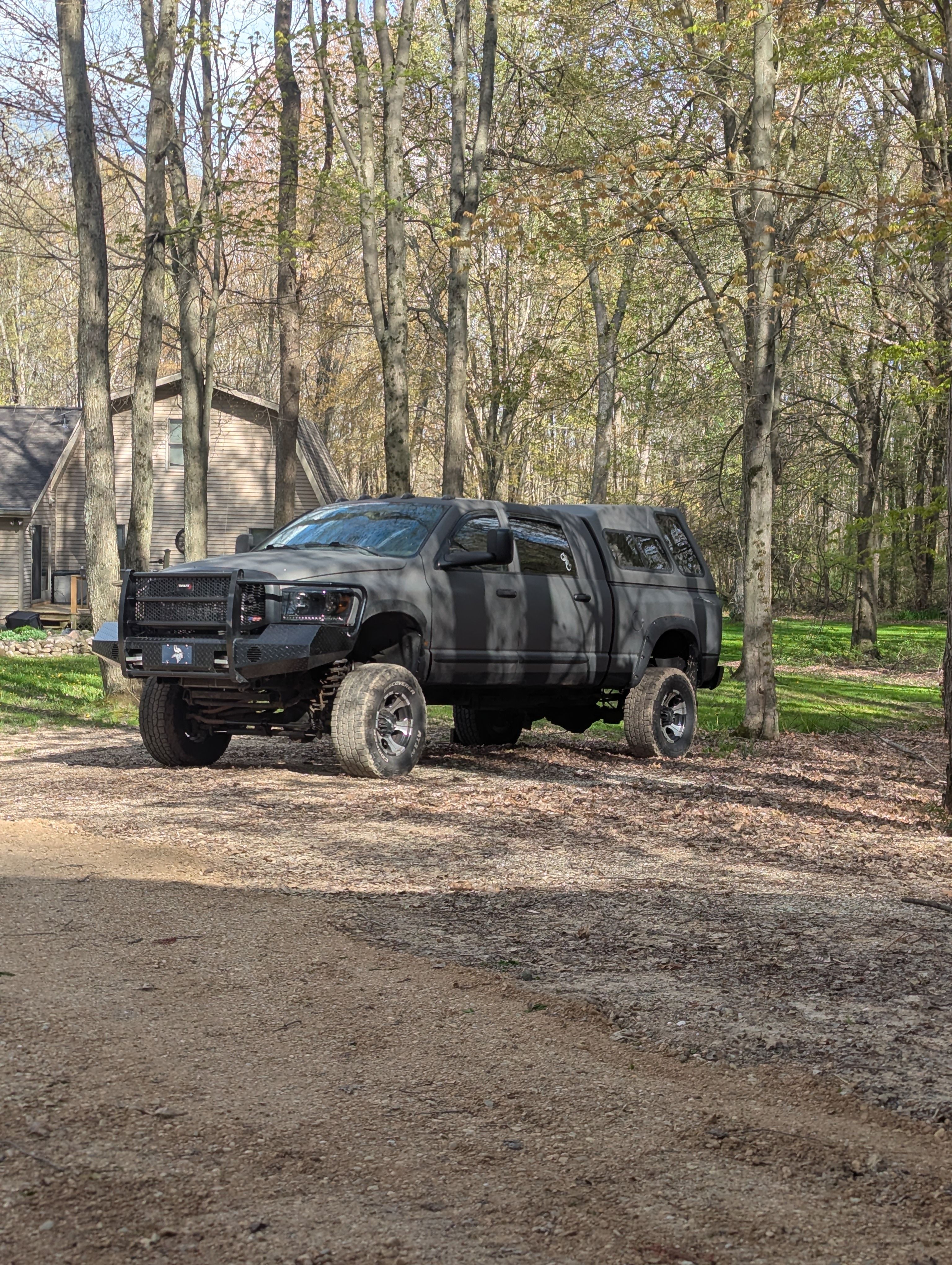 Used 2006 Dodge Ram 3500 Truck SLT w/ Light Group AWD/4WD image 1