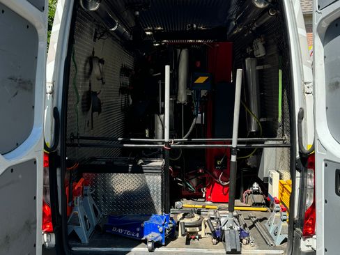 Used 2020 Mercedes-Benz Sprinter 2500 image 6